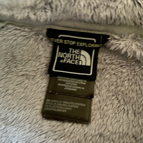 💥The North Face Osito Fleece Vest💥 - Picture 8 of 16